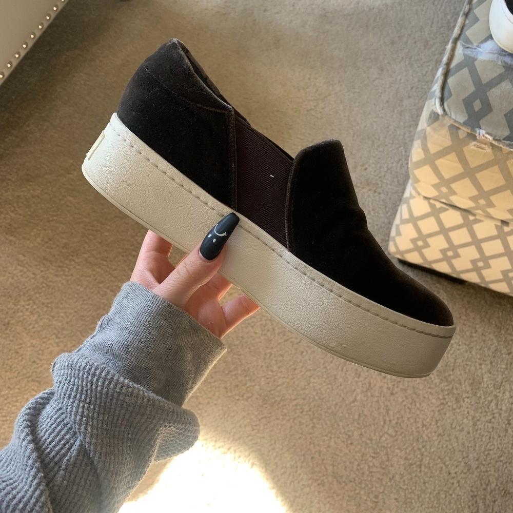 Vince Velvet brown platform sneakers size 5. Like new condition